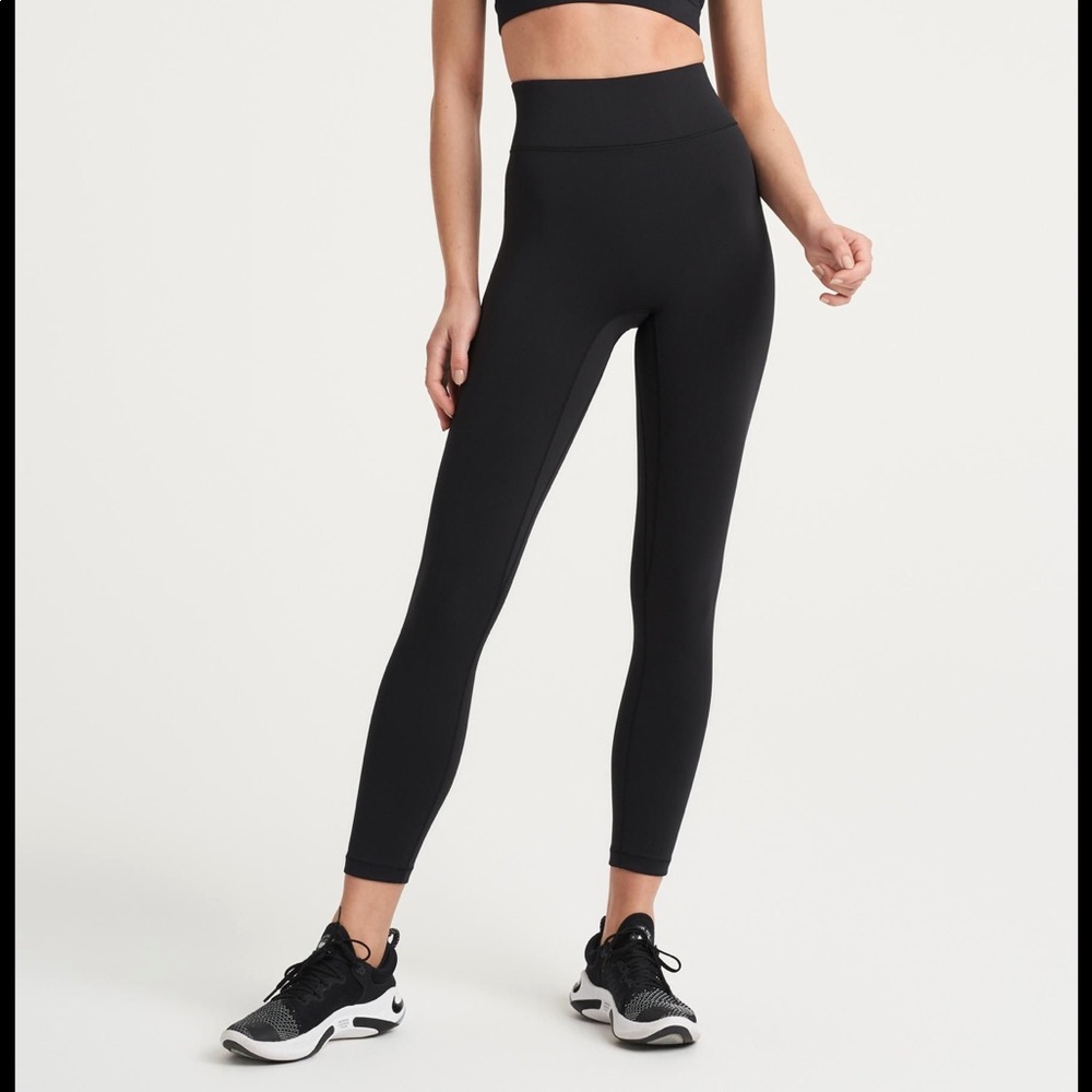 Bandier All Access Chart Topper Sculpt Leggings